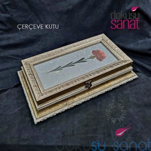 Çerçeve Kutu Karanfil Ebrulu